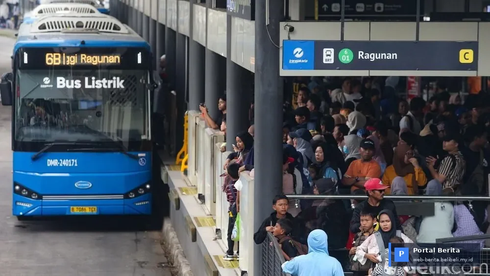 Jakarta Bergerak: Tarif TransJakarta Rp1 Dorong Ekonomi Wisata di HUT ke-499