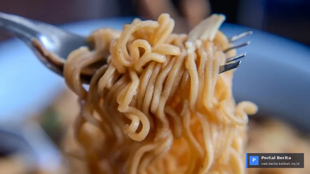 Skandal Mi Instan Global 2026: Wabah Salmonella Guncang Eropa, Produk dari Asia Tenggara Diselidiki!
